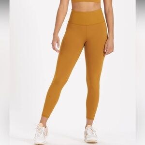 VUORI Rib Studio Legging women's size L